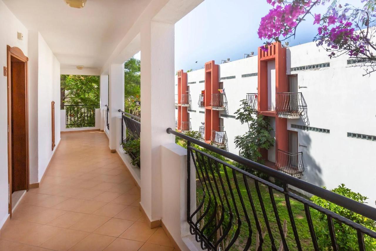 Kriss Hotel Бодрум Экстерьер фото